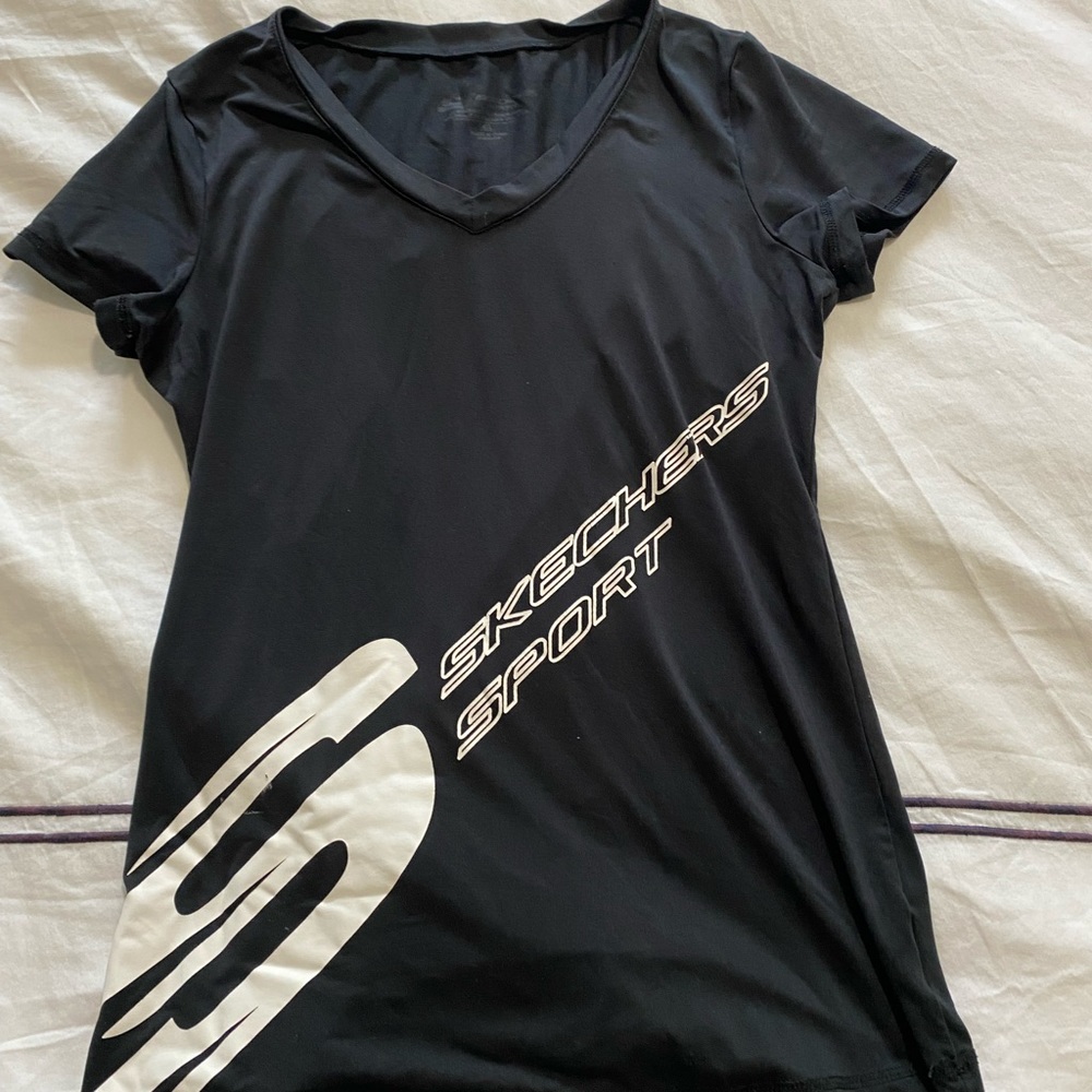 Sketchers activewear T-shirt